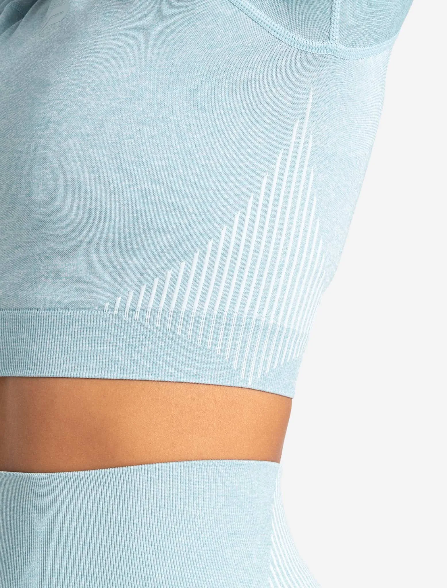 ADAPT 2.0 Seamless Crop Top - Sky Blue