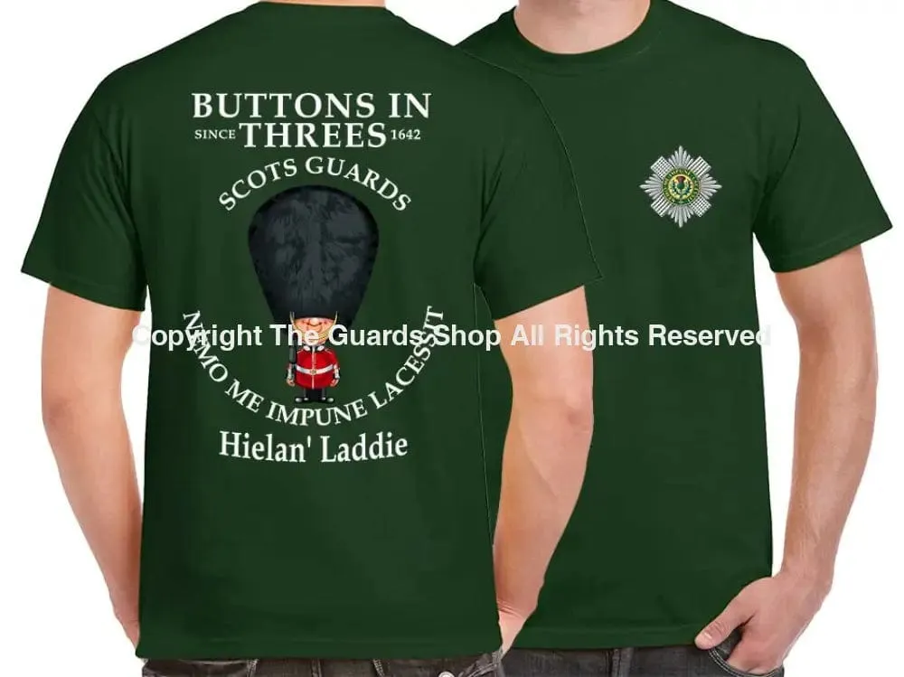 SCOTS GUARDS BUTTONS IN THREE'S DOUBLE PRINT T-Shirt